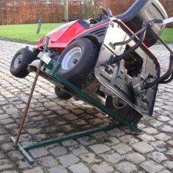 Krik Voor Zitmaaier - Groen -Tuinonderhoud Buiten Korting krik voor zitmaaier groen 1576696075 1 600