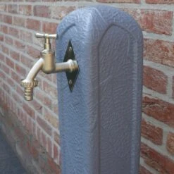 Waterzuil Met Kraan En Aansluiting - Grijs 9 Waterzuil Met Kraan En Aansluiting - Grijs -Tuinonderhoud Buiten Korting tuinpaal met waterkraan 1498043234 1 600